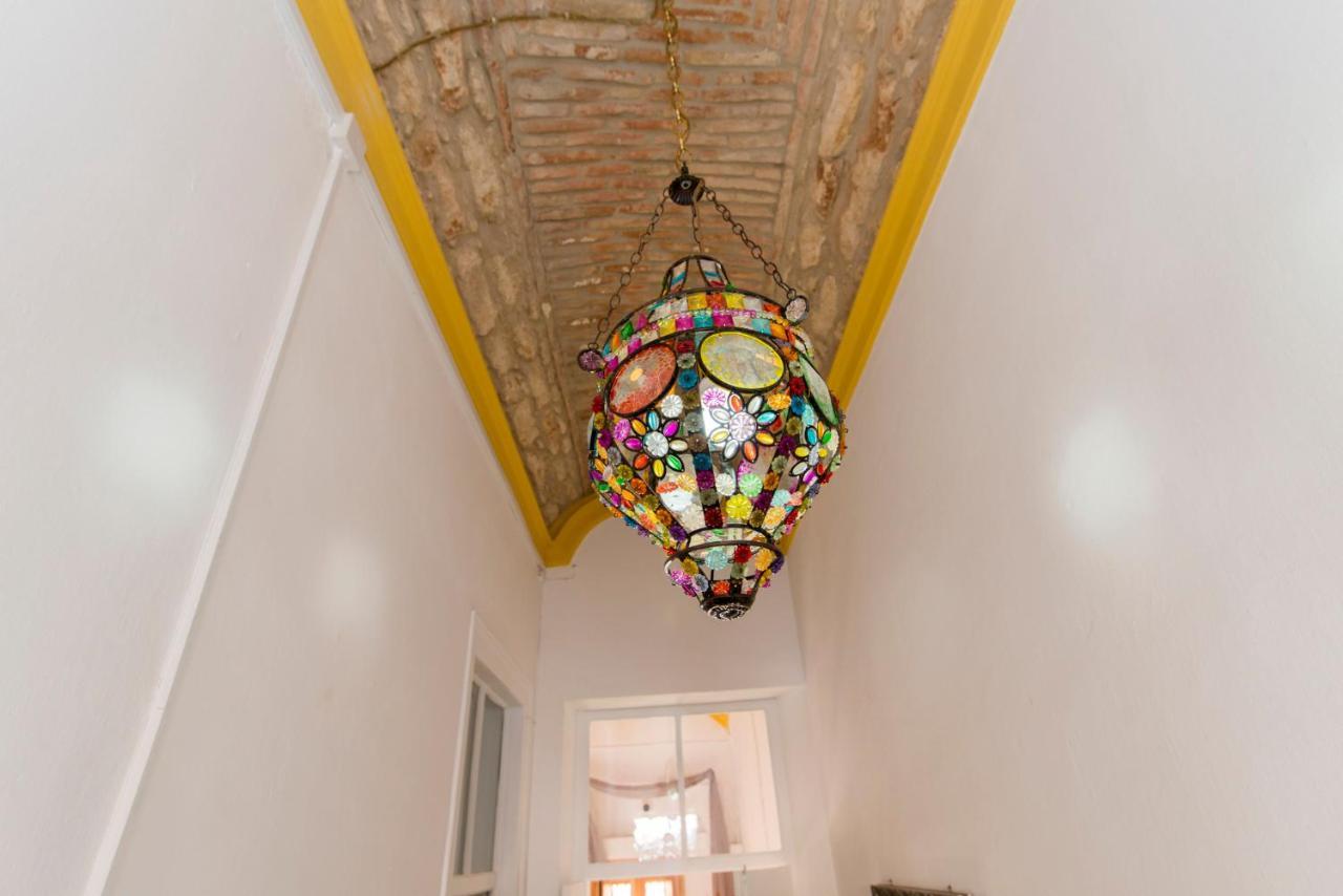 Charming Town House Just 500M From The Marina And Its Well Known Typical Market Olhao Exterior photo